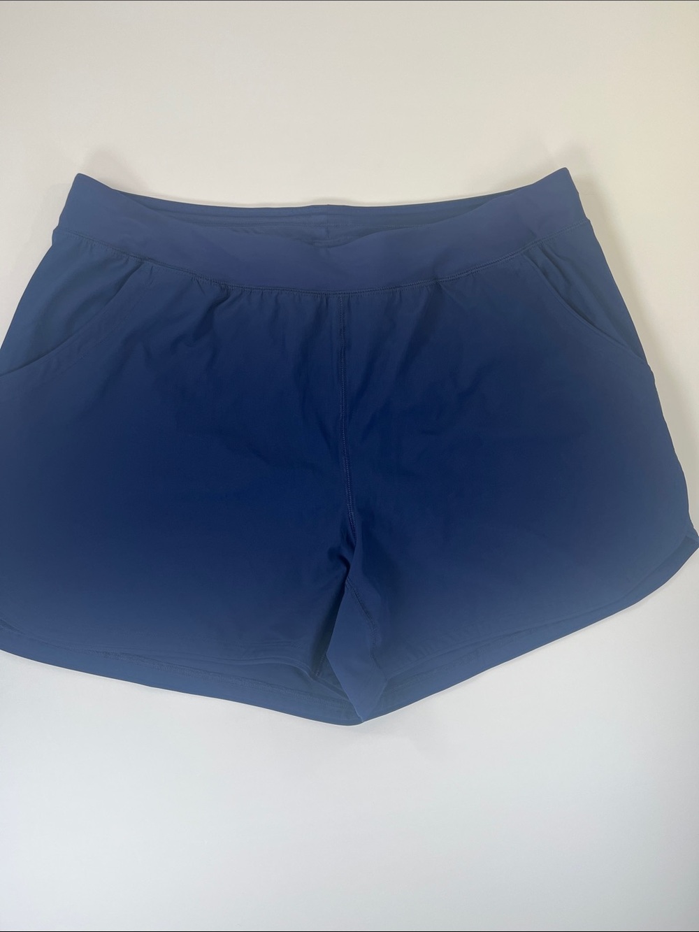 Lands’ End Women’s Navy Swim Shorts with Side Pockets Sz 22W